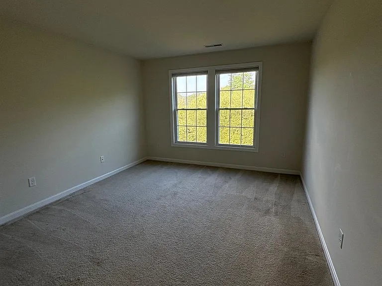 21 Sweetwater Way — Photo 15