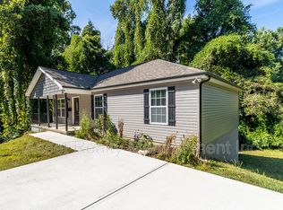 112 Walnut Ln, Oak Ridge, TN 37830