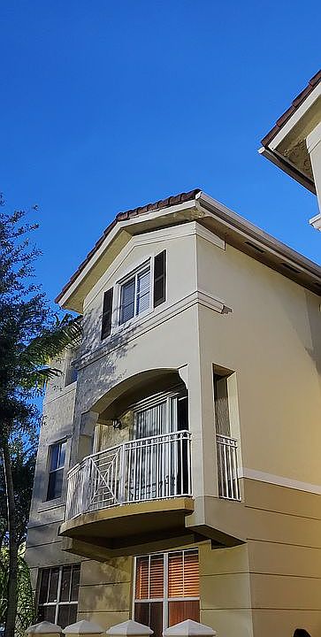 1st image of 8814 W Flagler St APT 204