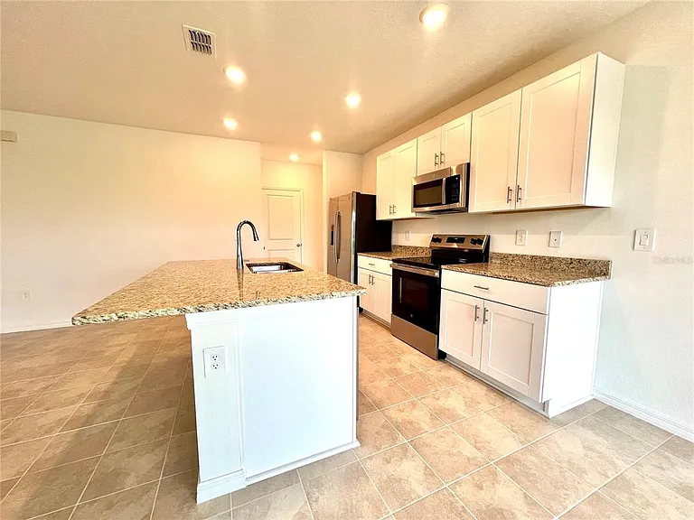 5665 Nispero Way — Photo 7