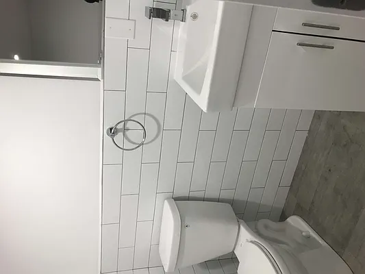 Rented by 3 Quincy Corp. | media 66