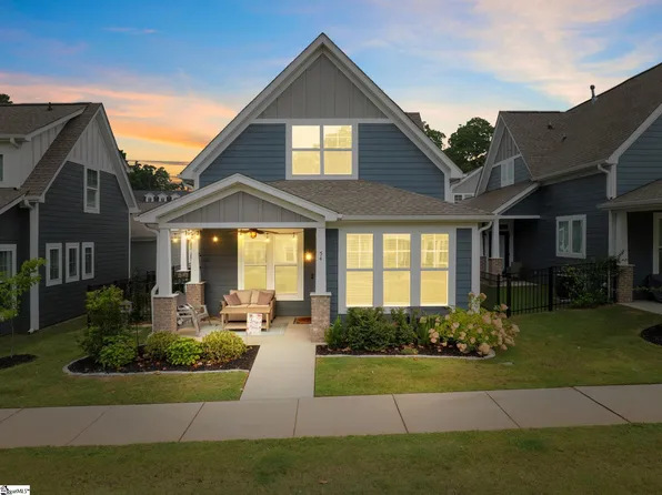 54 Cottage Knoll Cir, Greenville, SC 29609