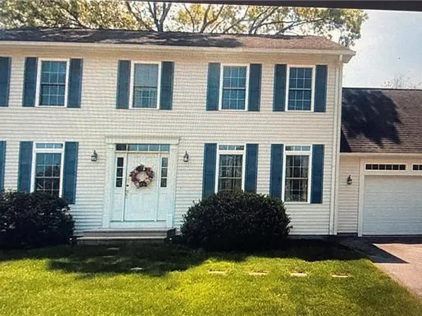 48 Patrick Way, Warwick, RI 02886