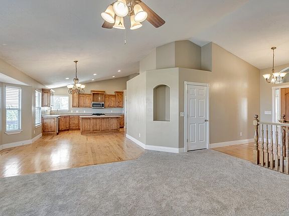 5th image of 7137 S Sorrento Way