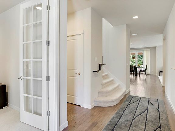 3rd image of 9325 Satterlee Avenue SE
