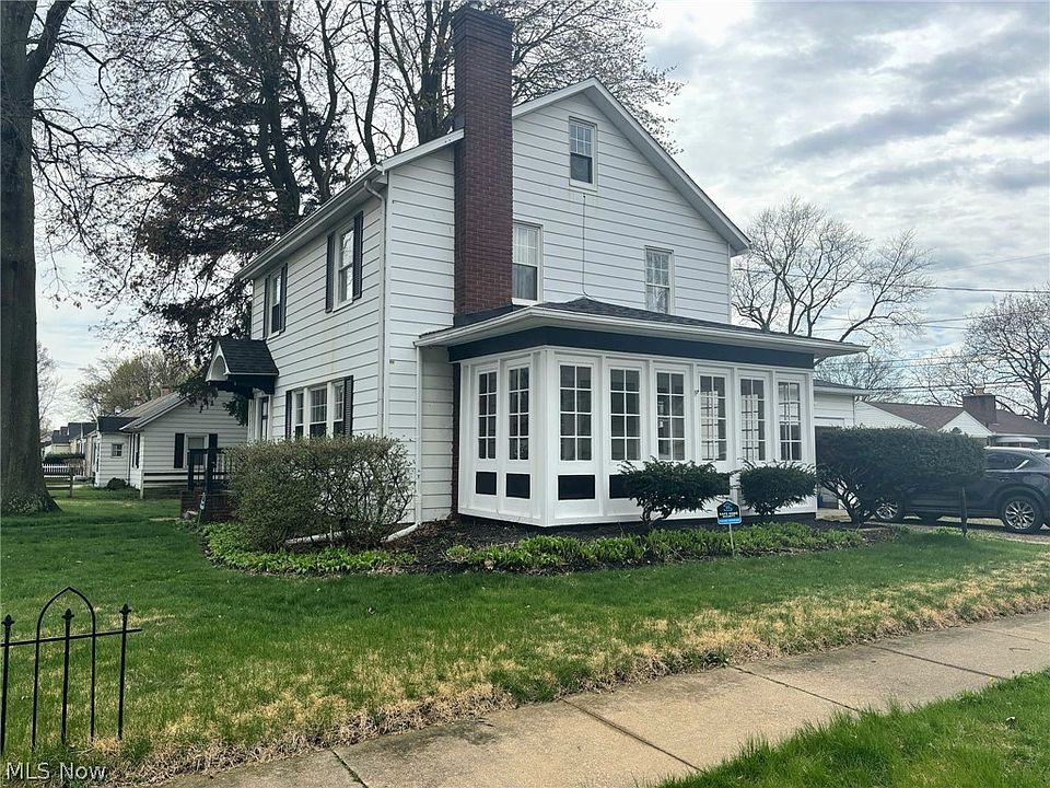 1st image of 844 Cordova Ave