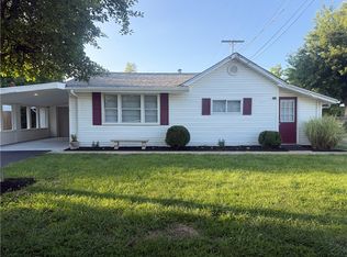 125 E Weaver St, New Lebanon, OH 45345