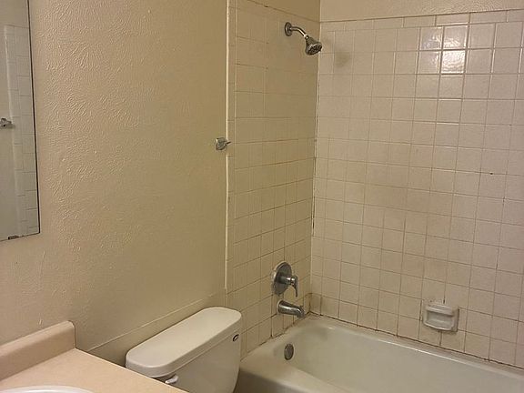 2nd image of 538 Ortiz Dr SE #C