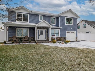24 Clover Lane, Levittown, NY, 11756