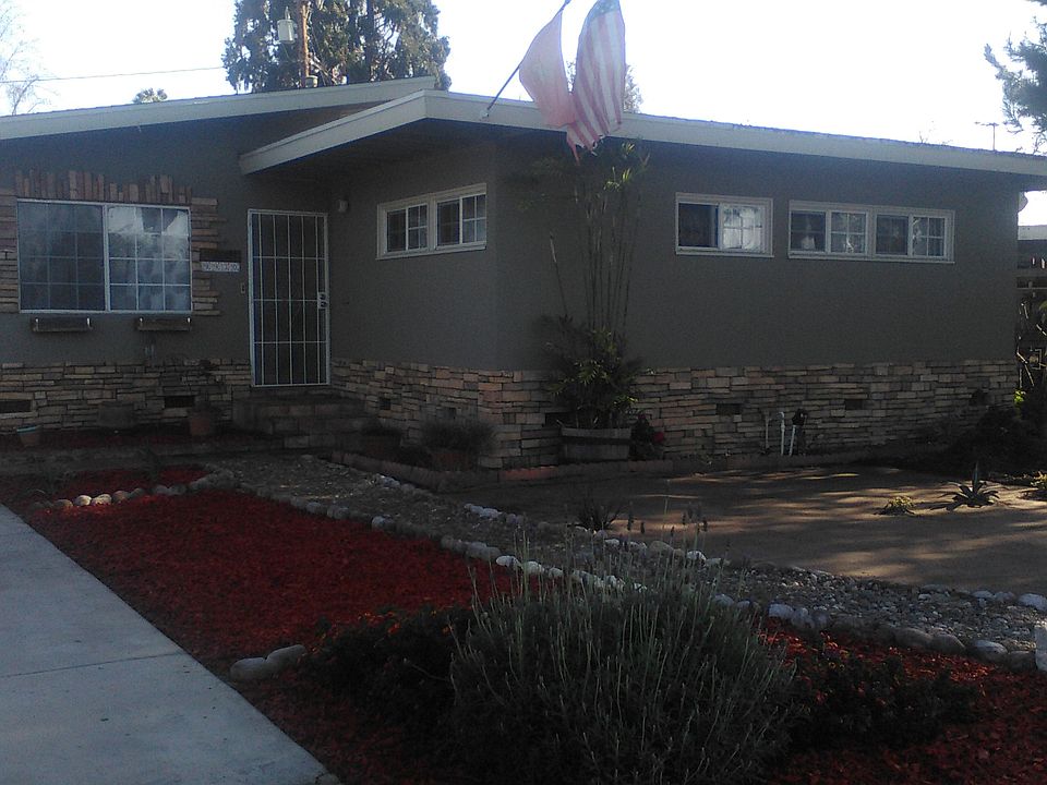 1st image of 9930 Overest Ave