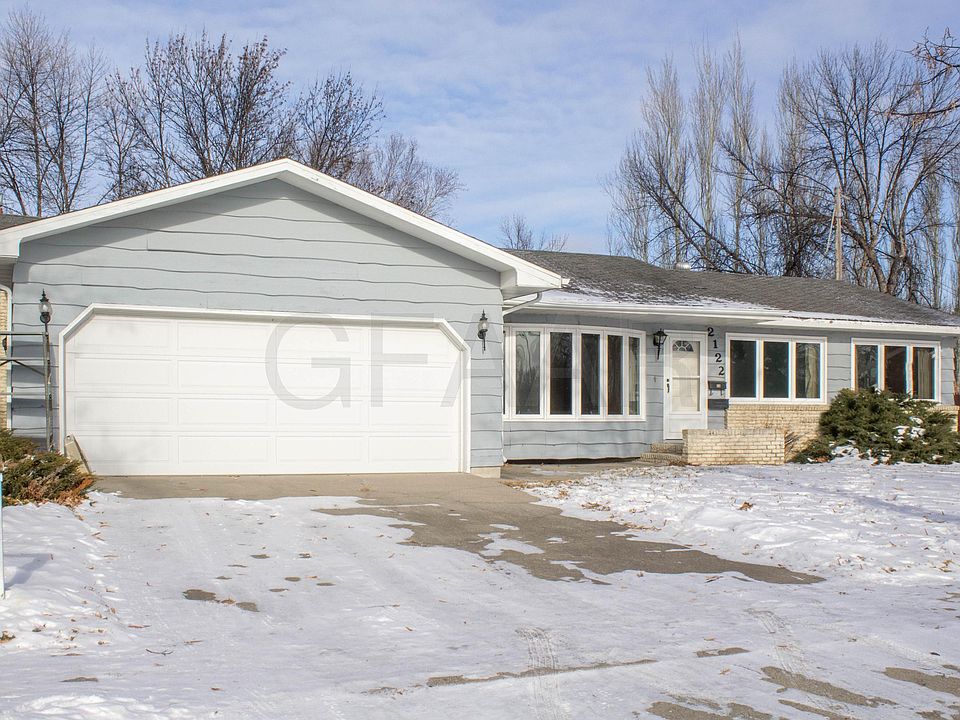 1st image of 2122 Westward Dr