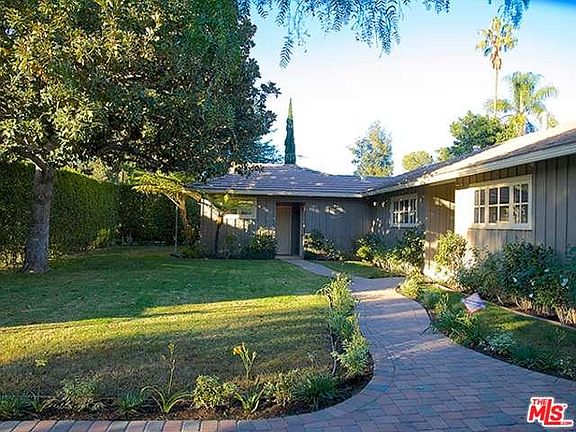 4th image of 5616 Ventura Canyon Ave
