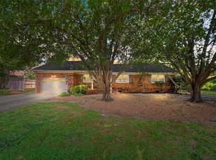 109 Creek Dr, Moyock, NC 27958