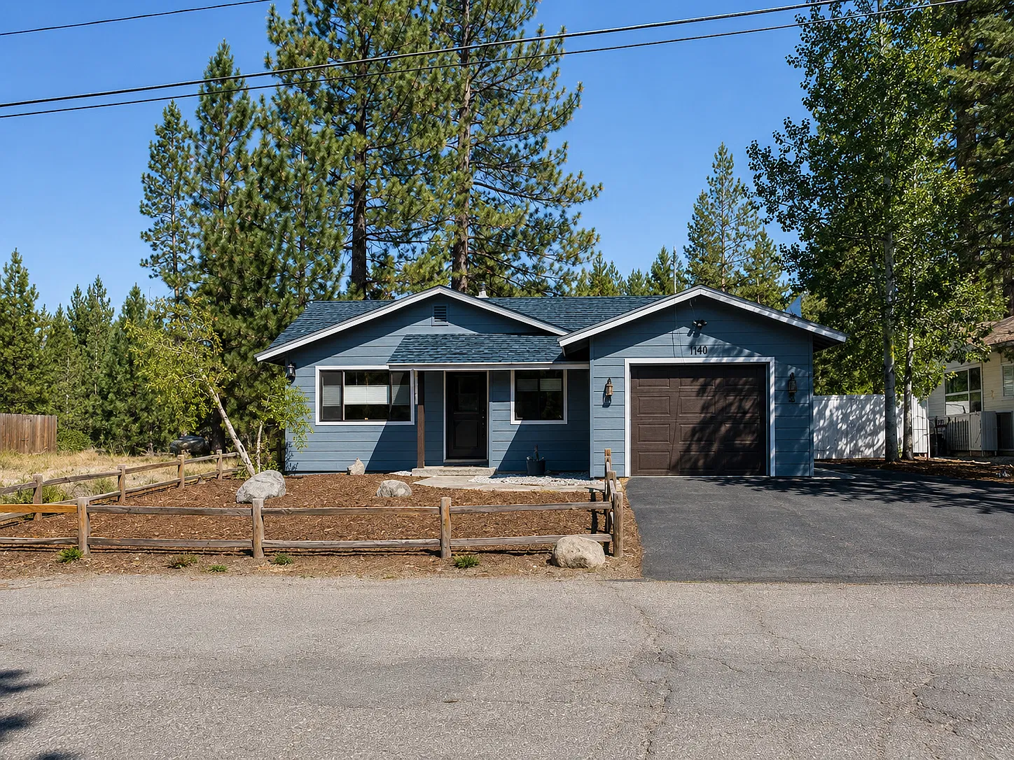 1735 Arrowhead Avenue - 1 — Photo 1