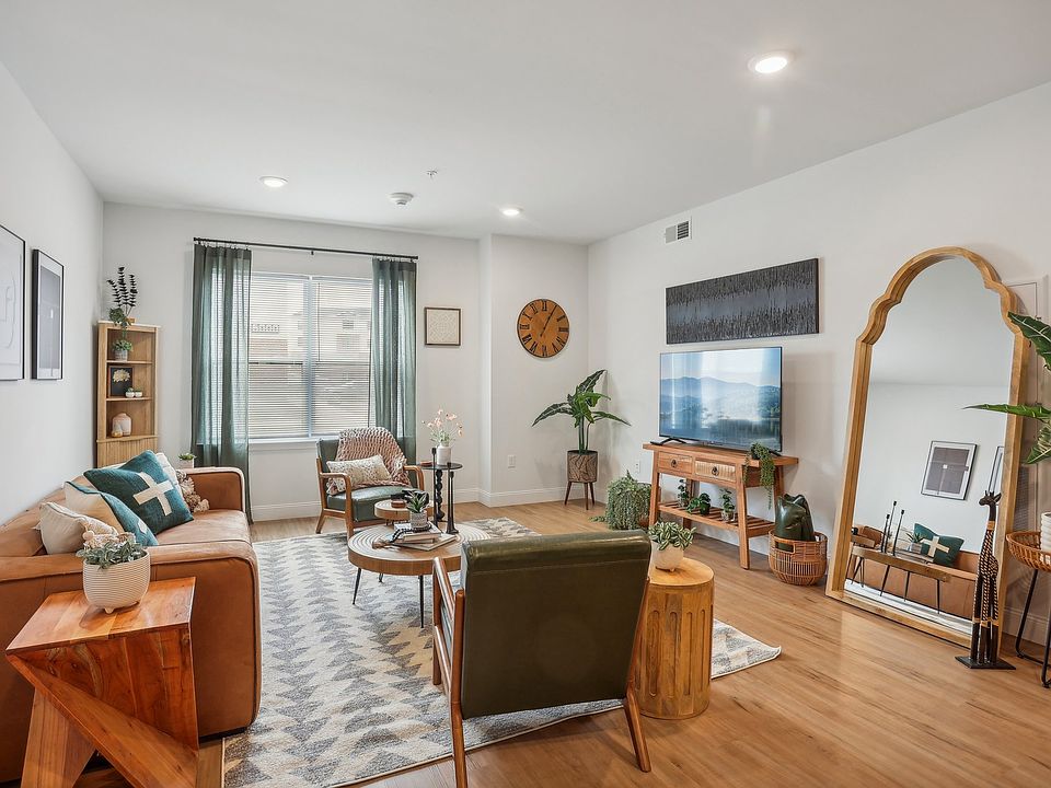 Spacious Living Room