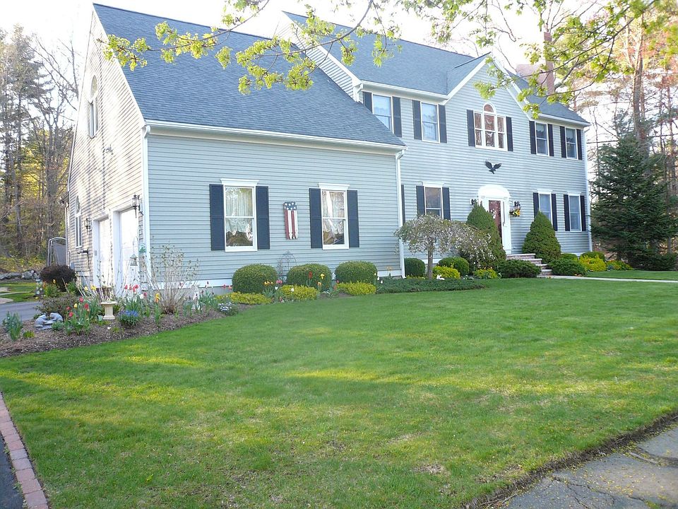 Beautiful Colonial