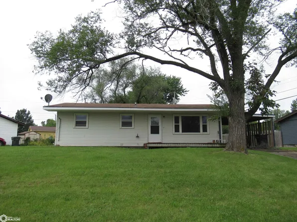 106 Navaho Dr, Keokuk, IA 52632
