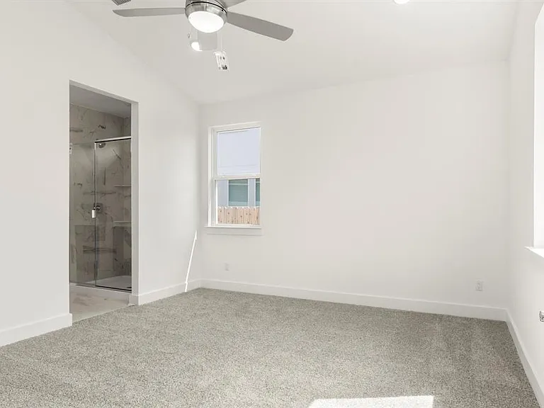 1012 Yaupon Holly Dr — Photo 20