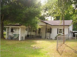 160 Ray St, Coosada, AL 36020