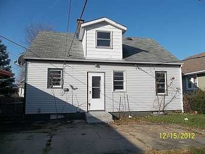 4th image of 2118 Vermont Ave