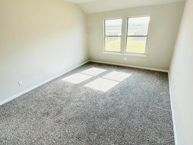 3219 Ivy Lake Dr — Photo 7