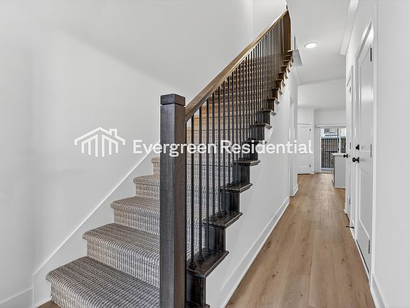 3rd image of 8233 N Berkley Ave
