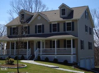 24 Old Town Rd, Bethel, CT 06801