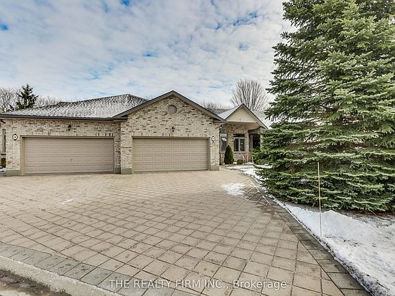 2nd image of 44 Edgevalley Rd #57