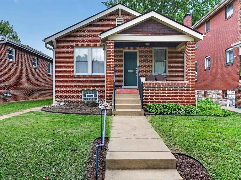 6032 Marmaduke Ave — Photo 4