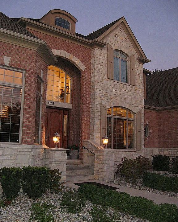 2nd image of 10213 Cherrywood Ln