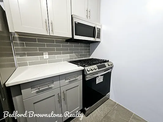 Rented by Bedford Brownstone Realty | media 14