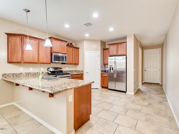 3rd image of 13144 W Lariat Ln