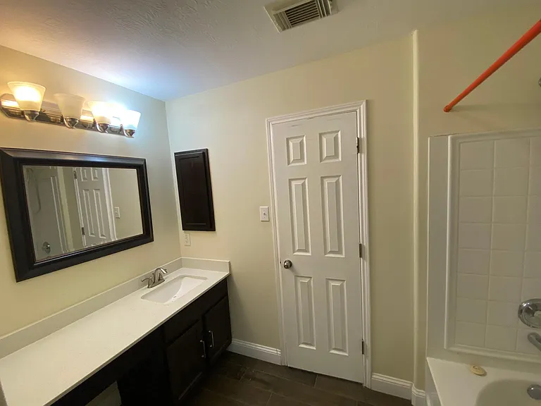 7834 Chervil Ln — Photo 5