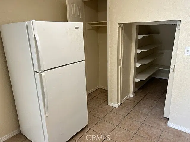 2 bed, 890 sqft, $2,600 — Photo 4