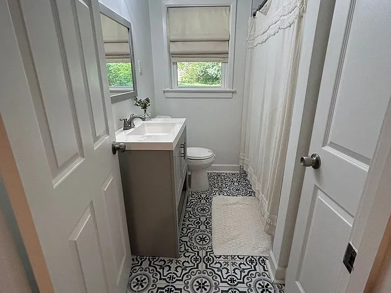 286 Belhaven St — Photo 18