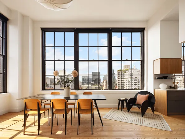 111 4th Avenue image 2 of 17