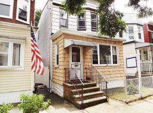 7628 85th Dr, Jamaica, NY 11421