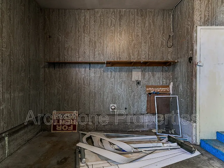 4508 NW 26th St — Photo 48