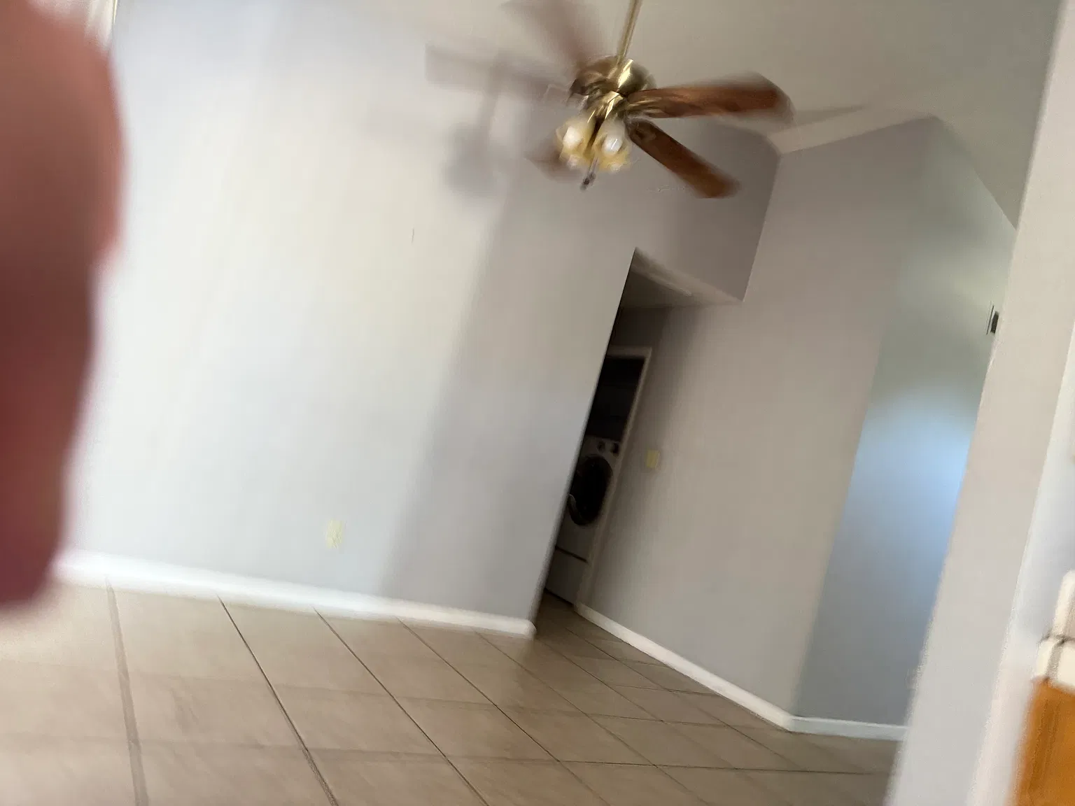 3 bed, 1200 sqft, $2,200 — Photo 3