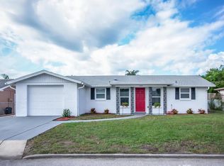 11215 White Oak Ln, Port Richey, FL 34668