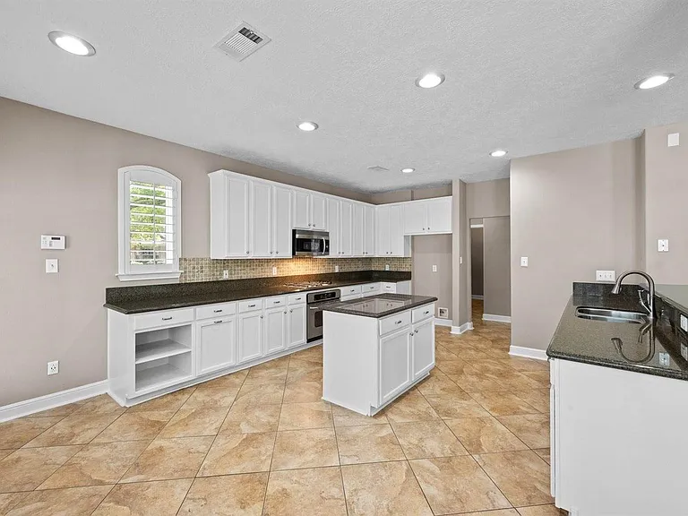 14343 Millstone Estates Ln — Photo 11