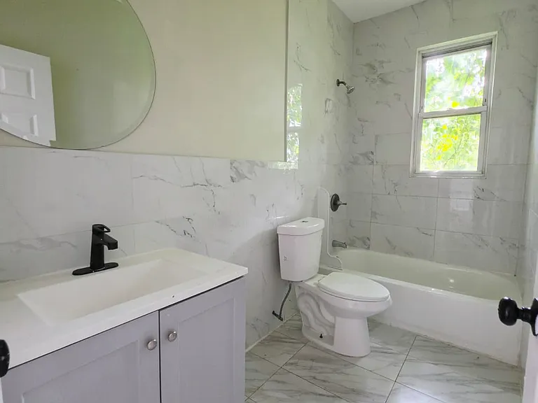 133 Stevens Ave #2L — Photo 8