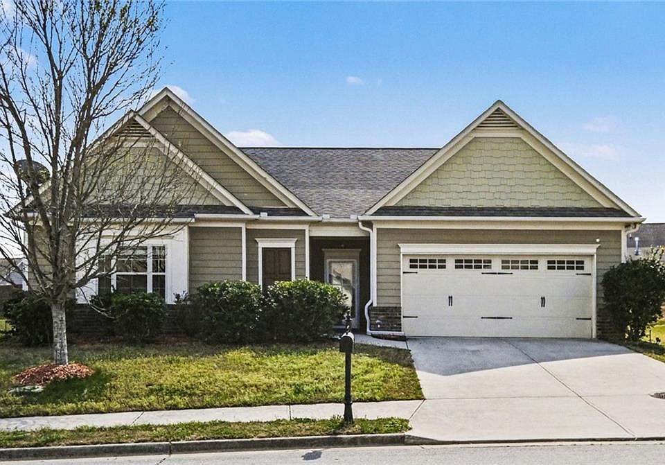 1st image of 4611 SW Summer View Dr