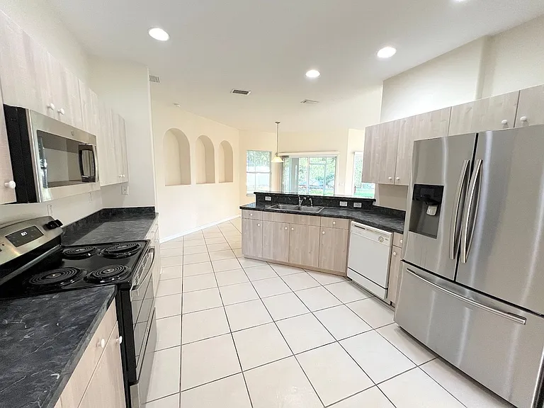 16 Zorlou Ct — Photo 14