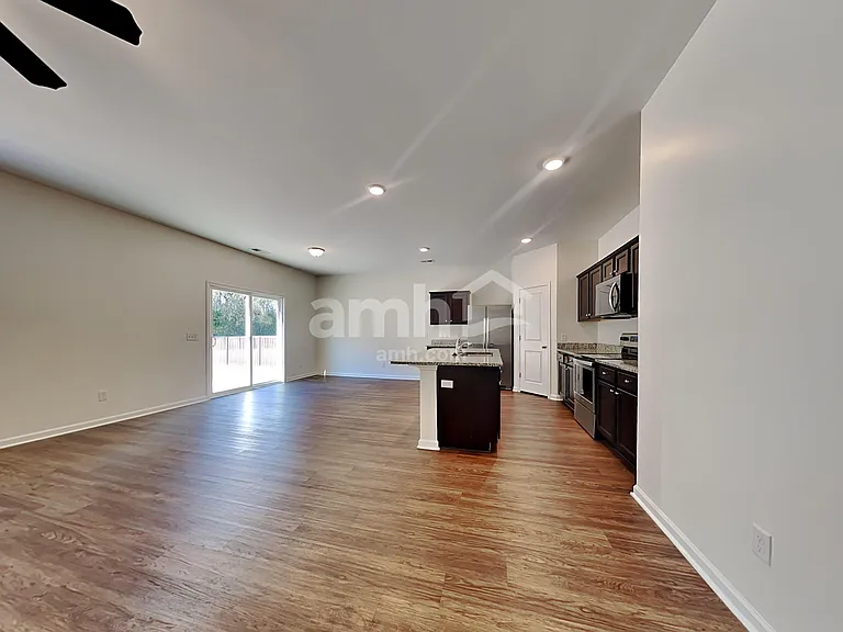 115 Orion Way — Photo 6