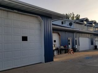 2714 Clark St, Miles City, MT 59301