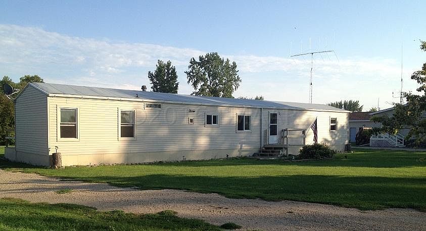 1st image of 623 6 1/2 Ave
