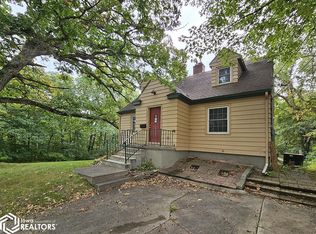 206 E Highland Ave, Ottumwa, IA 52501