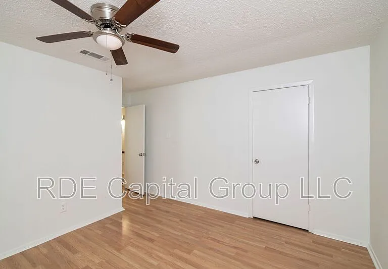 1423 Weiler Blvd — Photo 13