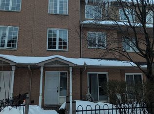 20 Saint Moritz Way #13, Markham, ON L3R4G4